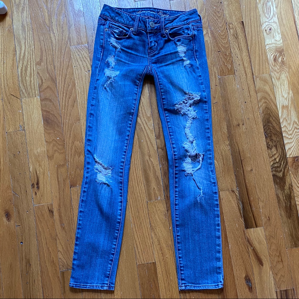 Aeo Destroyed Skinny Jeans Aeo Destroyed Skinny Jeans